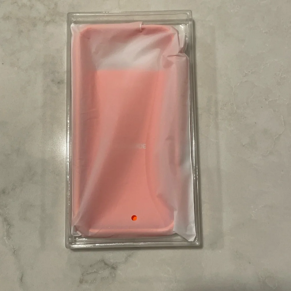 Apple iPhone 17 - Orange Phone Case
